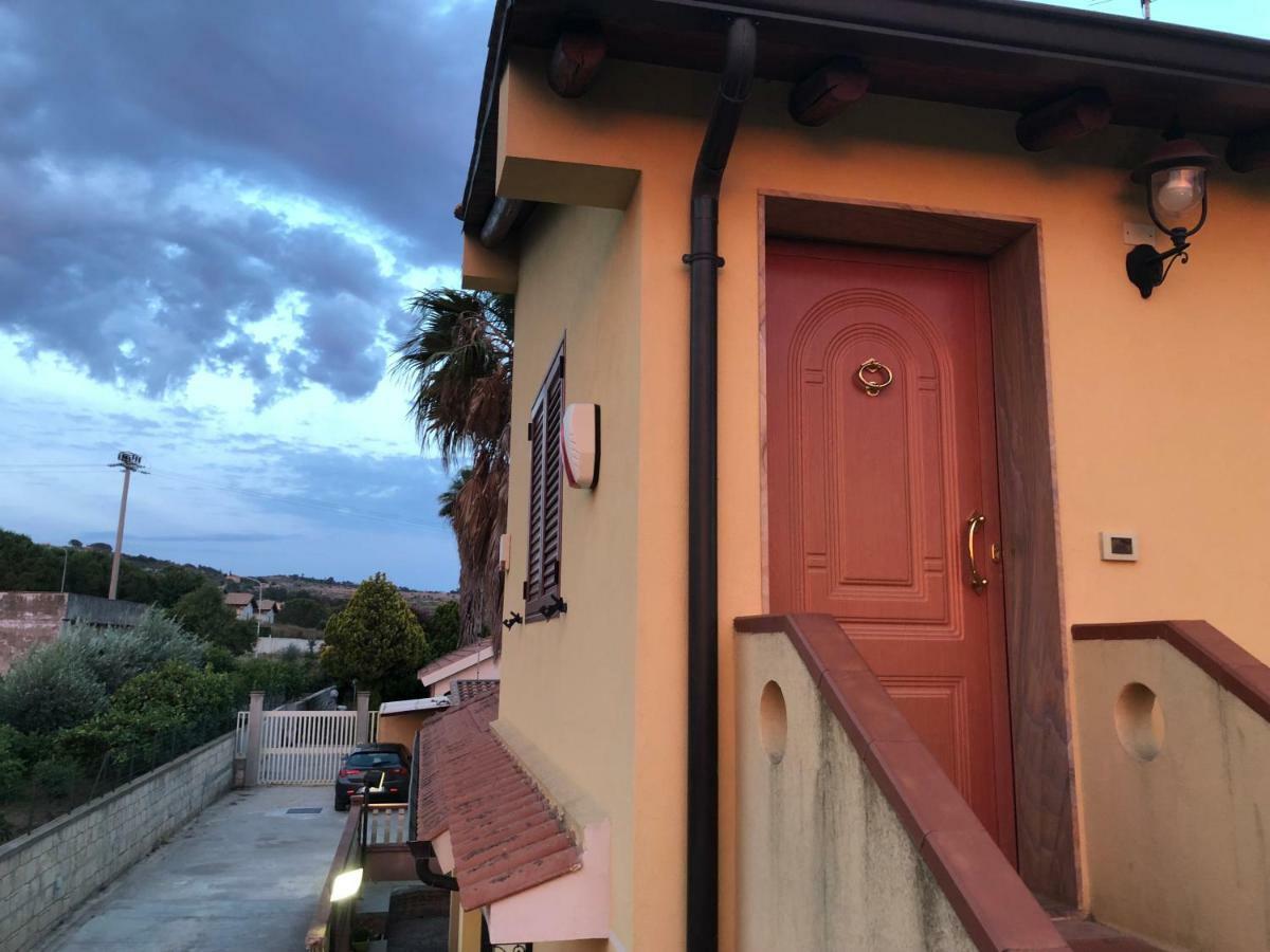 Villa Casa Vacanza Passiflora Noto Exterior foto